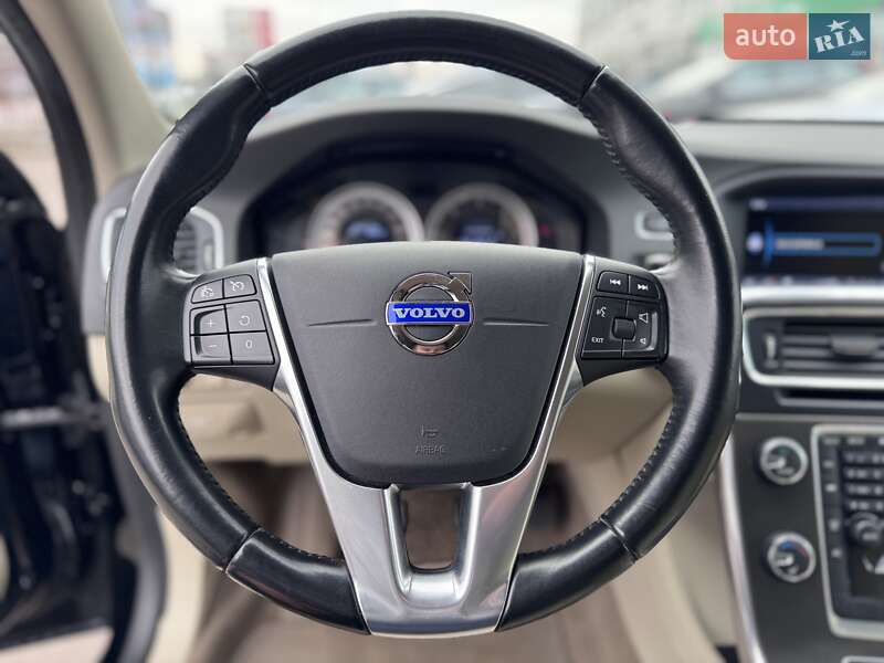 Універсал Volvo V60 2012 в Києві