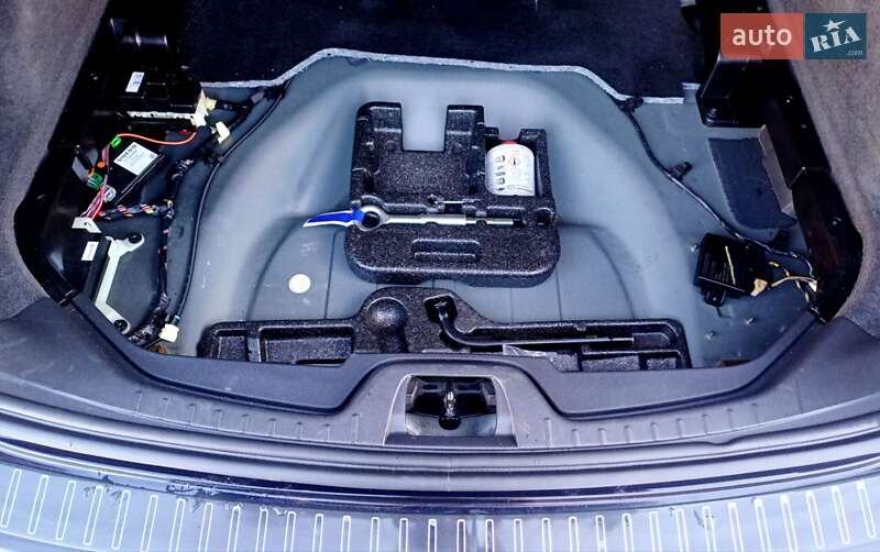 Универсал Volvo V60 2012 в Киеве