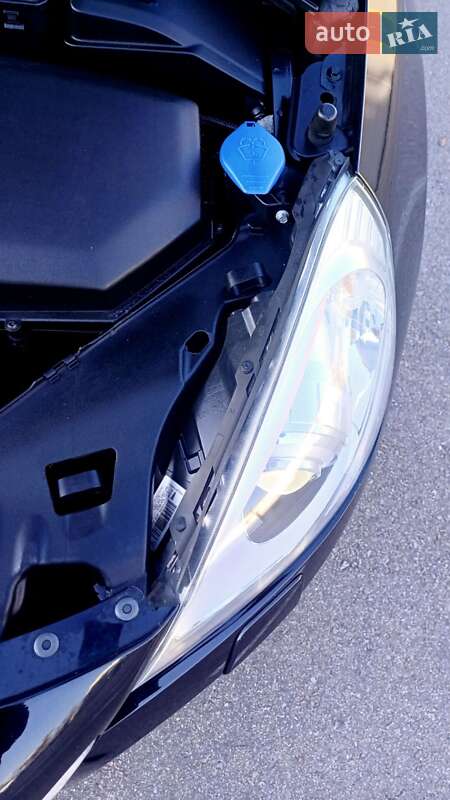 Универсал Volvo V60 2012 в Киеве