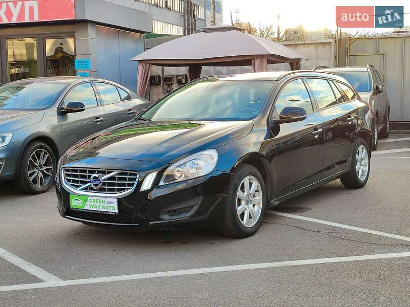 Универсал Volvo V60 2012 в Киеве фото Универсал Volvo V60 2012 в Киеве
