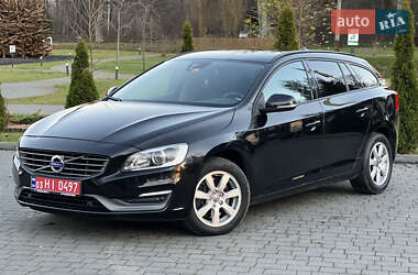 Універсал Volvo V60 2014 в Луцьку