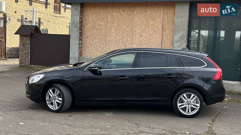 Універсал Volvo V60 2013 в Калуші