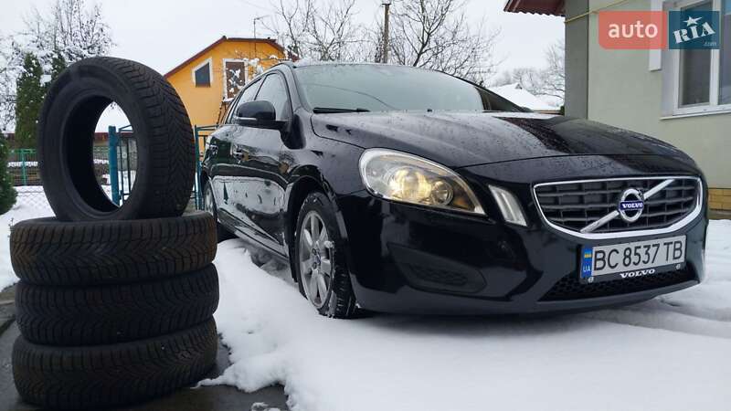 Универсал Volvo V60 2011 в Дрогобыче