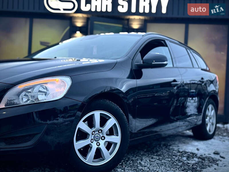 Універсал Volvo V60 2011 в Стрию