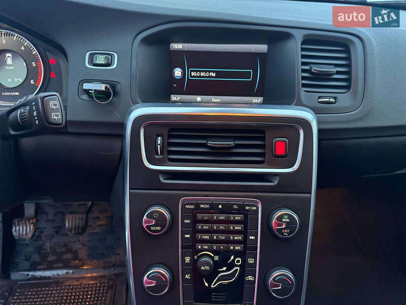 Універсал Volvo V60 2011 в Стрию