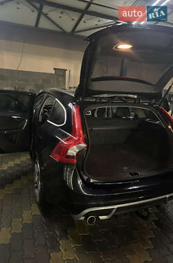 Універсал Volvo V60 2011 в Іршаві