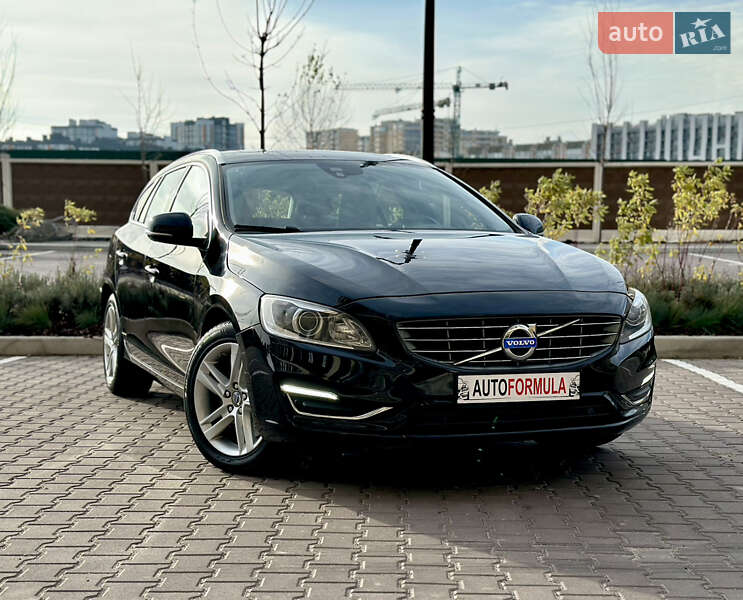 Универсал Volvo V60 2014 в Киеве