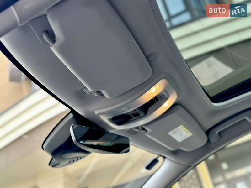 Универсал Volvo V60 2014 в Киеве