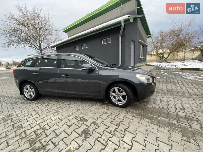 Універсал Volvo V60 2011 в Стрию