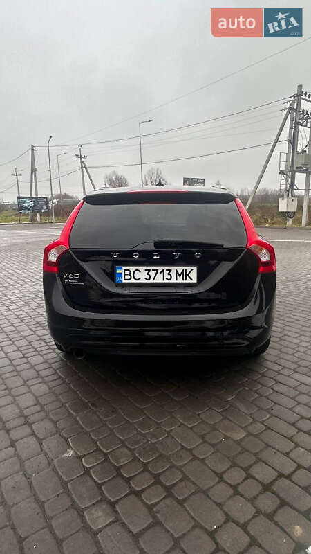Універсал Volvo V60 2015 в Львові