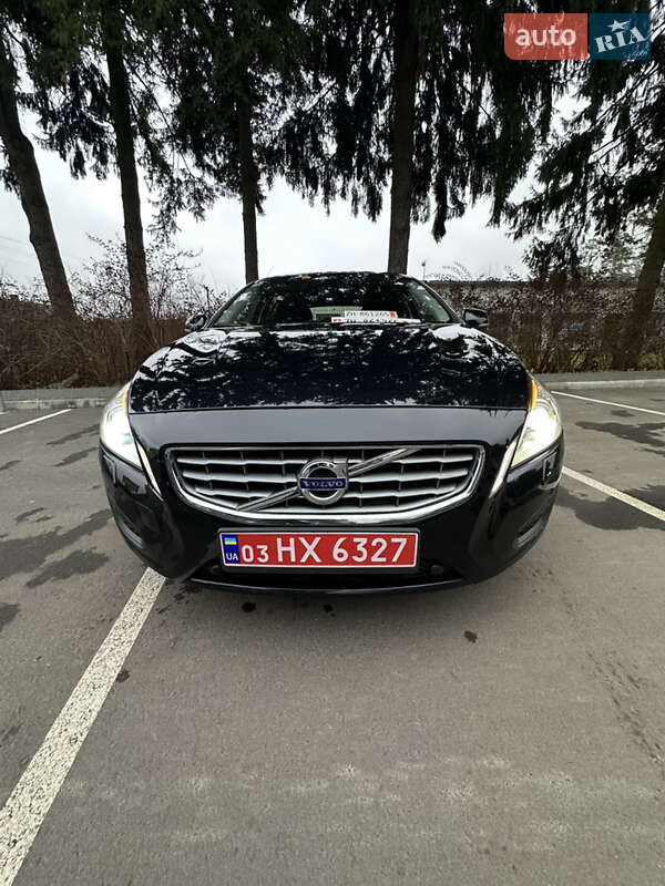 Універсал Volvo V60 2012 в Дубні фото 37 Універсал Volvo V60 2012 в Дубні