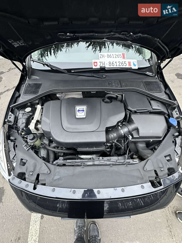 Універсал Volvo V60 2012 в Дубні фото 38 Універсал Volvo V60 2012 в Дубні