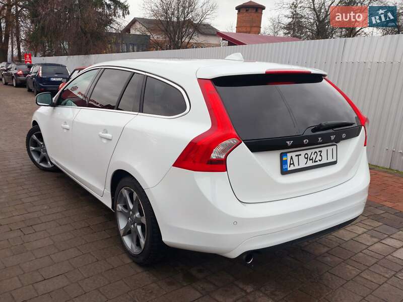 Универсал Volvo V60 2017 в Коломые фото 8 Универсал Volvo V60 2017 в Коломые