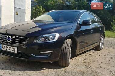 Универсал Volvo V60 2013 в Киеве