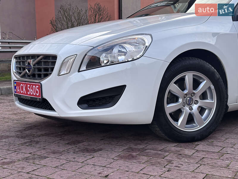 Универсал Volvo V60 2013 в Стрые