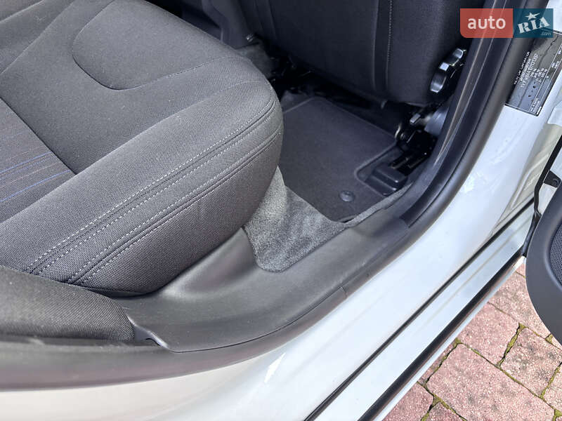 Универсал Volvo V60 2013 в Стрые