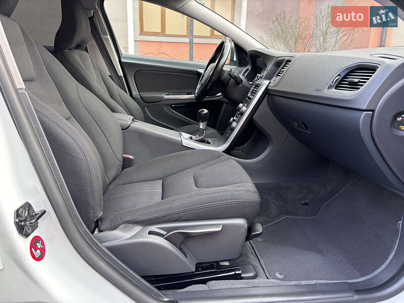 Универсал Volvo V60 2013 в Стрые