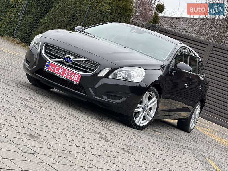 Универсал Volvo V60 2012 в Стрые фото 36 Универсал Volvo V60 2012 в Стрые