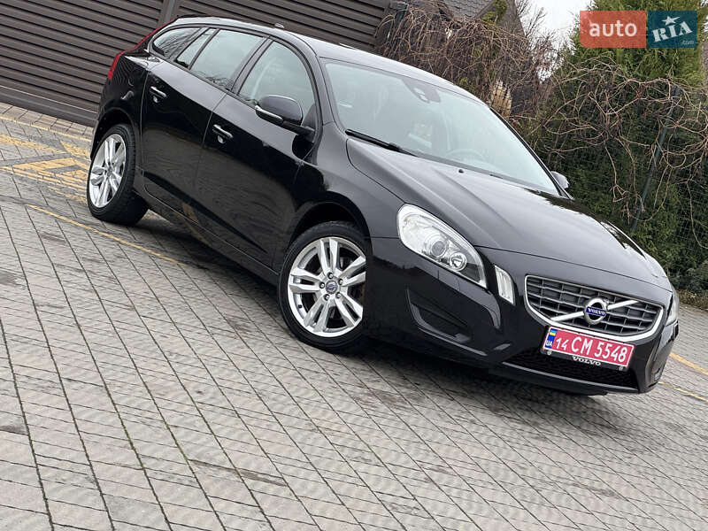 Универсал Volvo V60 2012 в Стрые фото 39 Универсал Volvo V60 2012 в Стрые