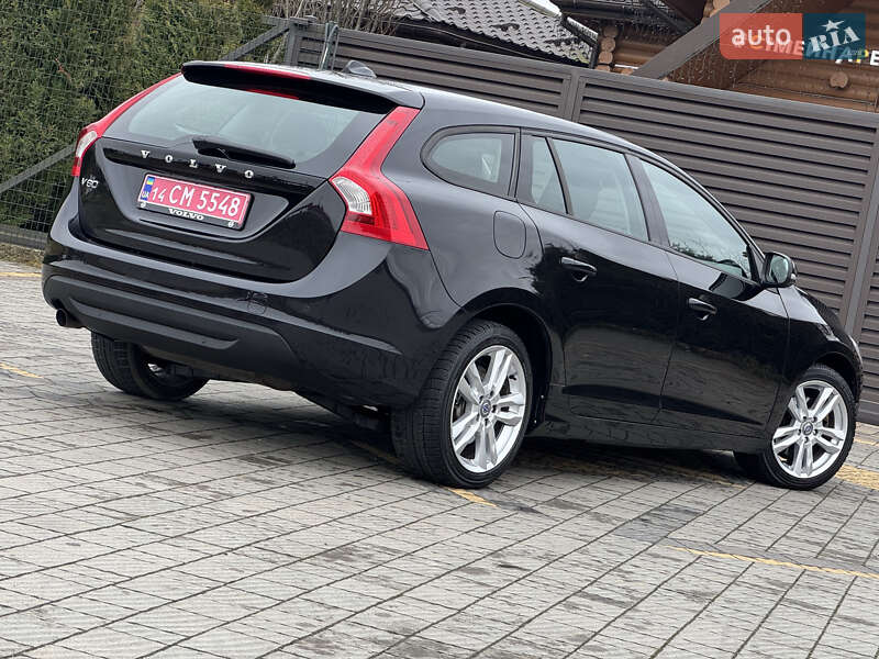 Универсал Volvo V60 2012 в Стрые фото 56 Универсал Volvo V60 2012 в Стрые