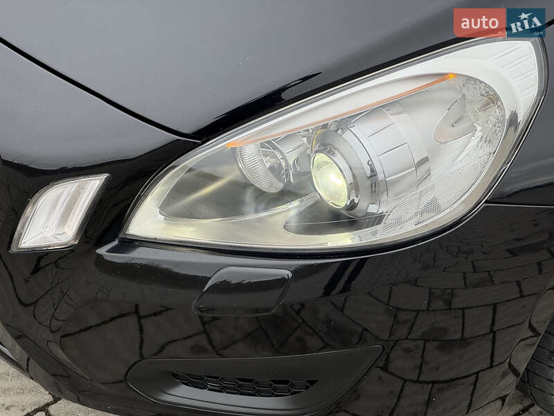 Универсал Volvo V60 2012 в Стрые фото 81 Универсал Volvo V60 2012 в Стрые