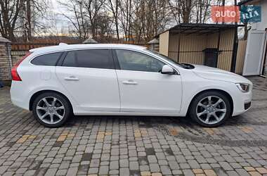 Універсал Volvo V60 2017 в Коломиї