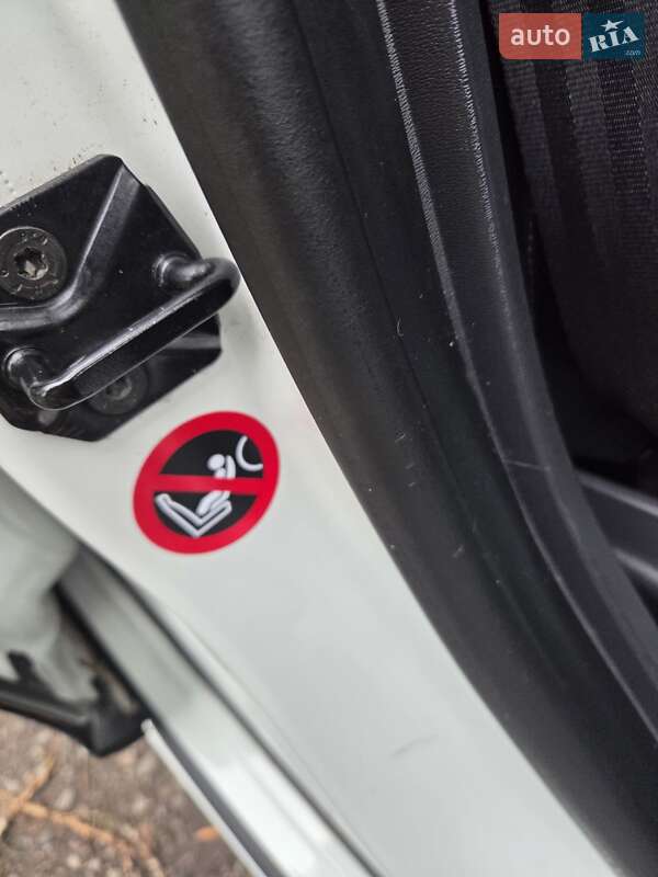 Универсал Volvo V60 2012 в Львове