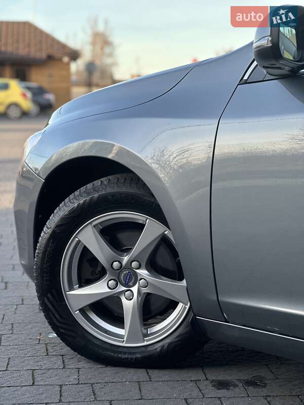Універсал Volvo V60 2016 в Стрию