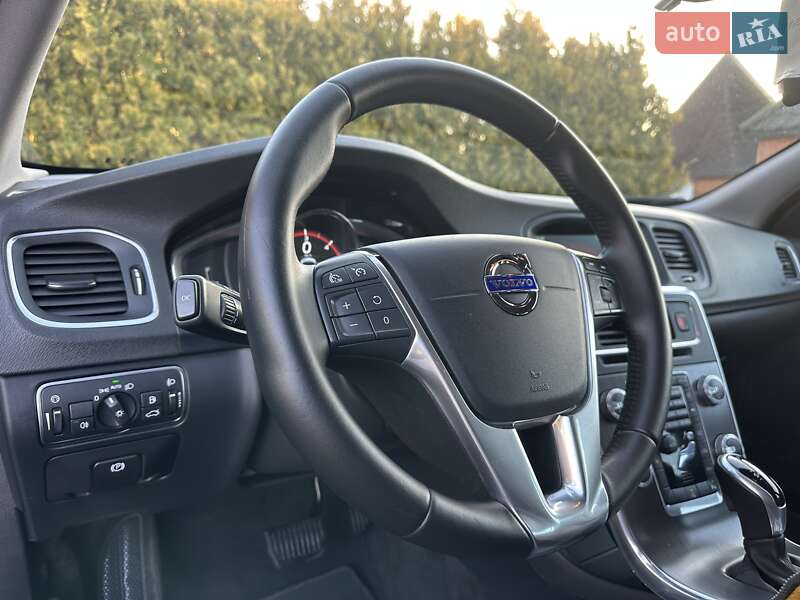 Універсал Volvo V60 2016 в Стрию