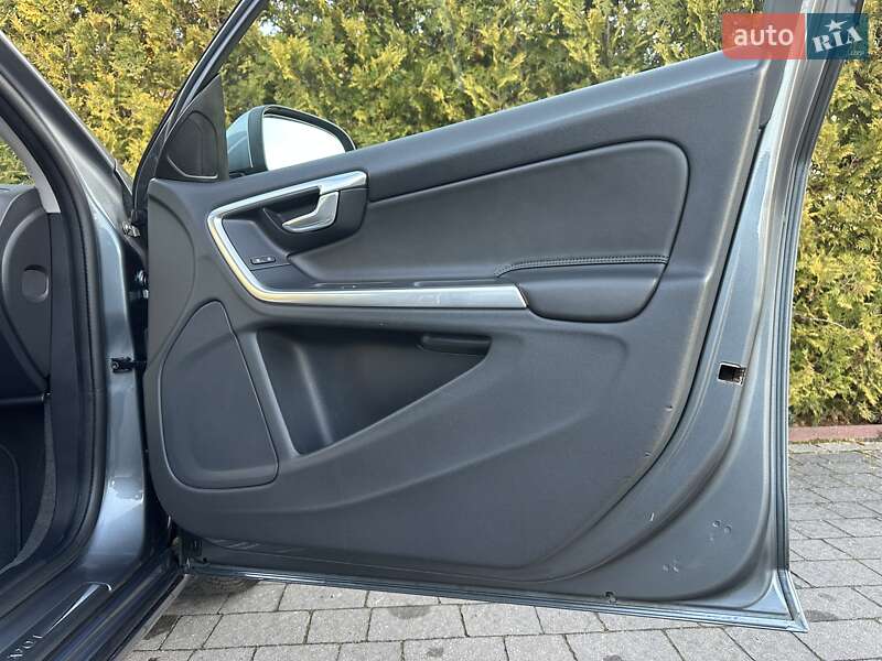 Універсал Volvo V60 2016 в Стрию