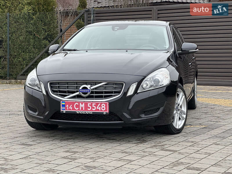 Универсал Volvo V60 2012 в Стрые