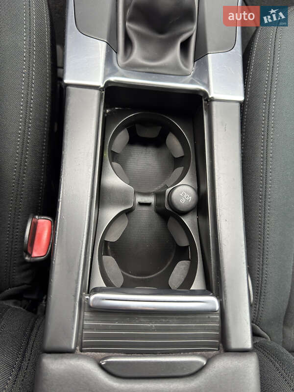 Универсал Volvo V60 2012 в Стрые