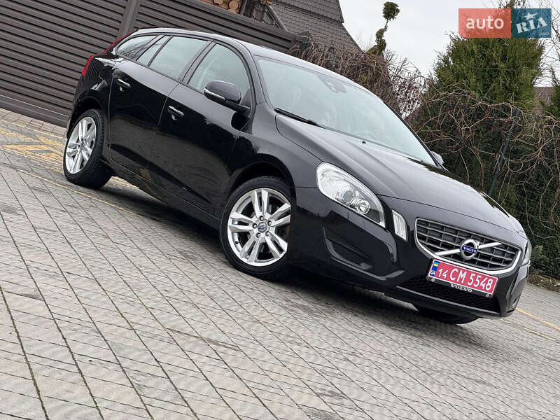 Универсал Volvo V60 2012 в Стрые
