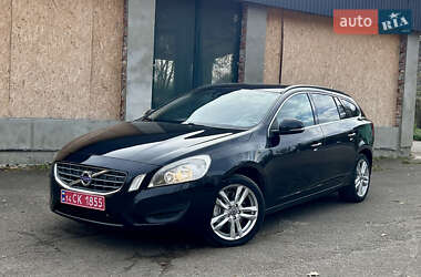 Универсал Volvo V60 2013 в Калуше