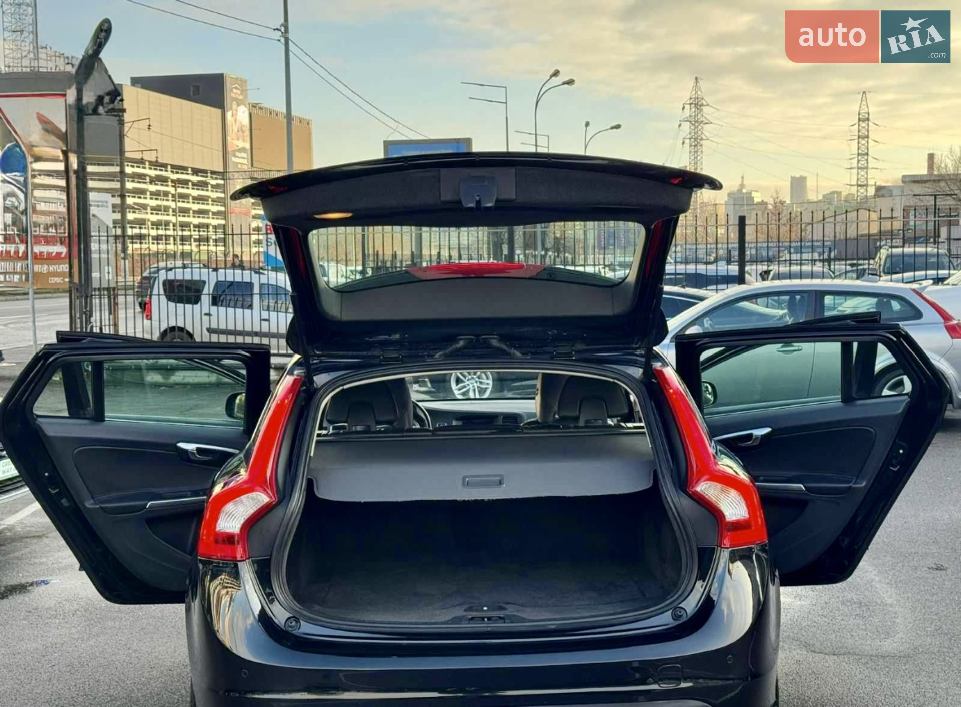 2011 Volvo V60 - мініатюра 4
