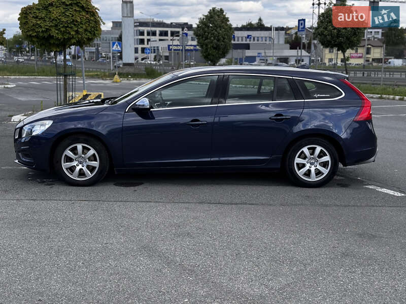 Универсал Volvo V60 2012 в Киеве фото 7 Универсал Volvo V60 2012 в Киеве