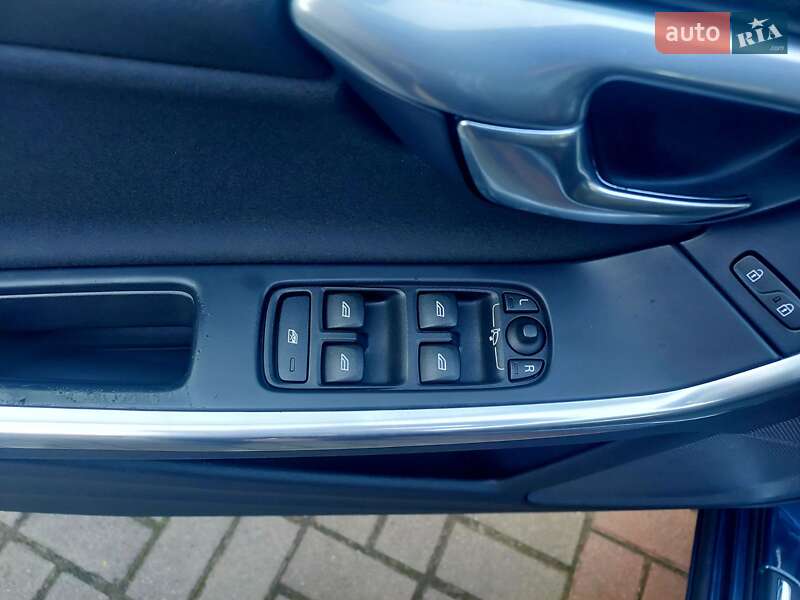 Універсал Volvo V60 2014 в Бродах