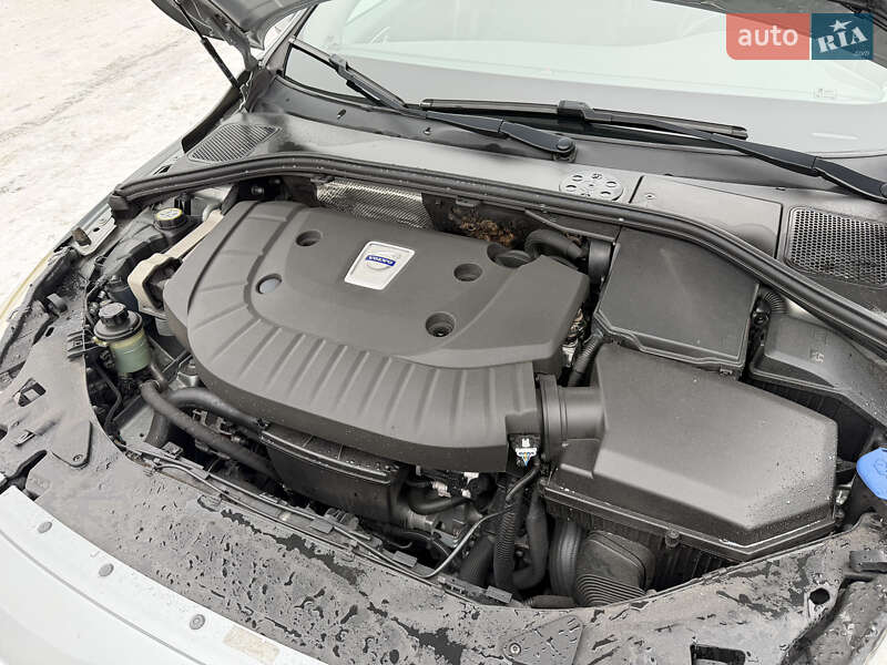 Универсал Volvo V60 2013 в Луцке фото 28 Универсал Volvo V60 2013 в Луцке