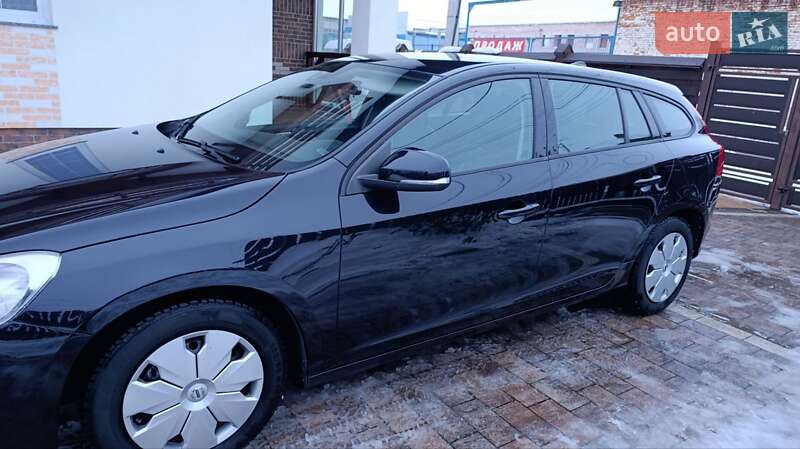 Универсал Volvo V60 2011 в Стрые