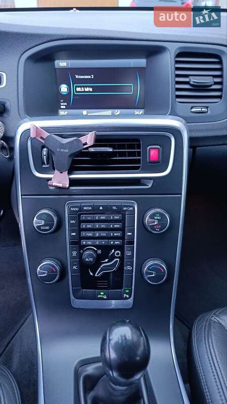 Универсал Volvo V60 2011 в Стрые