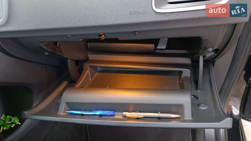 Универсал Volvo V60 2011 в Стрые