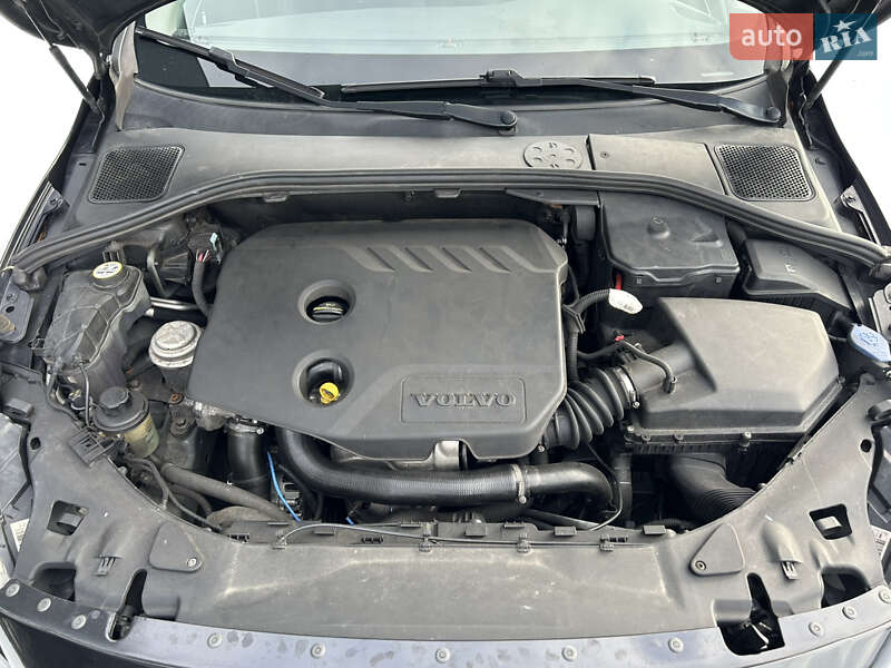 Универсал Volvo V60 2013 в Калуше