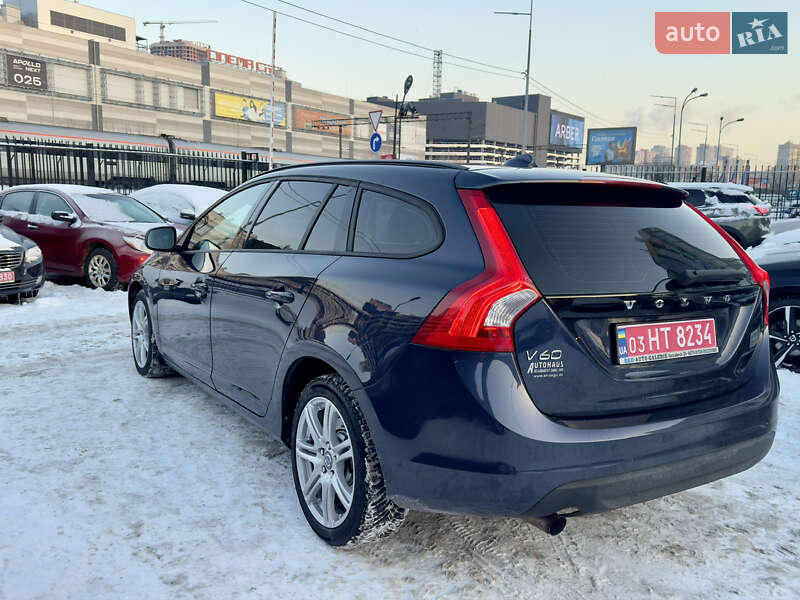 Универсал Volvo V60 2012 в Киеве