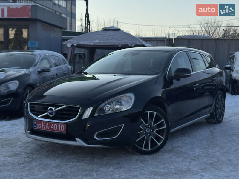 Универсал Volvo V60 2011 в Киеве