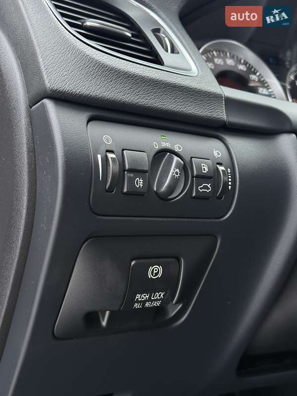 Универсал Volvo V60 2011 в Сумах фото 35 Универсал Volvo V60 2011 в Сумах