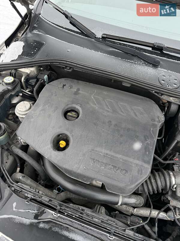 Универсал Volvo V60 2011 в Сумах фото 40 Универсал Volvo V60 2011 в Сумах