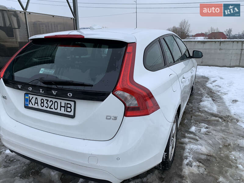 Универсал Volvo V60 2016 в Киеве фото 11 Универсал Volvo V60 2016 в Киеве