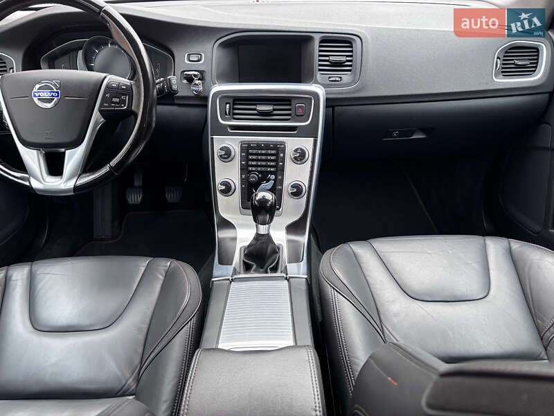 Универсал Volvo V60 2015 в Стрые