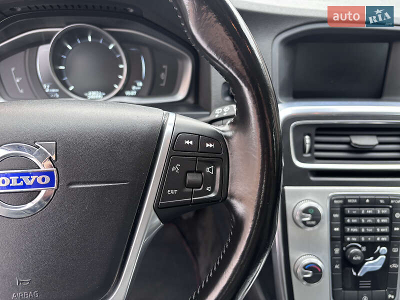 Универсал Volvo V60 2015 в Стрые