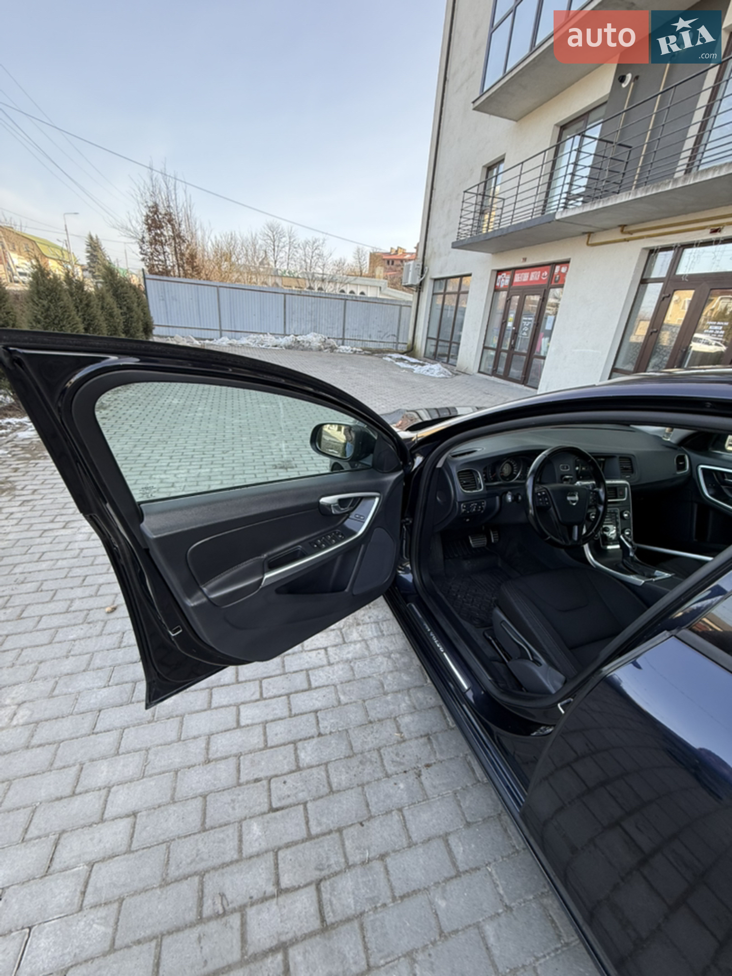 2016 Volvo V60 - мініатюра 8
